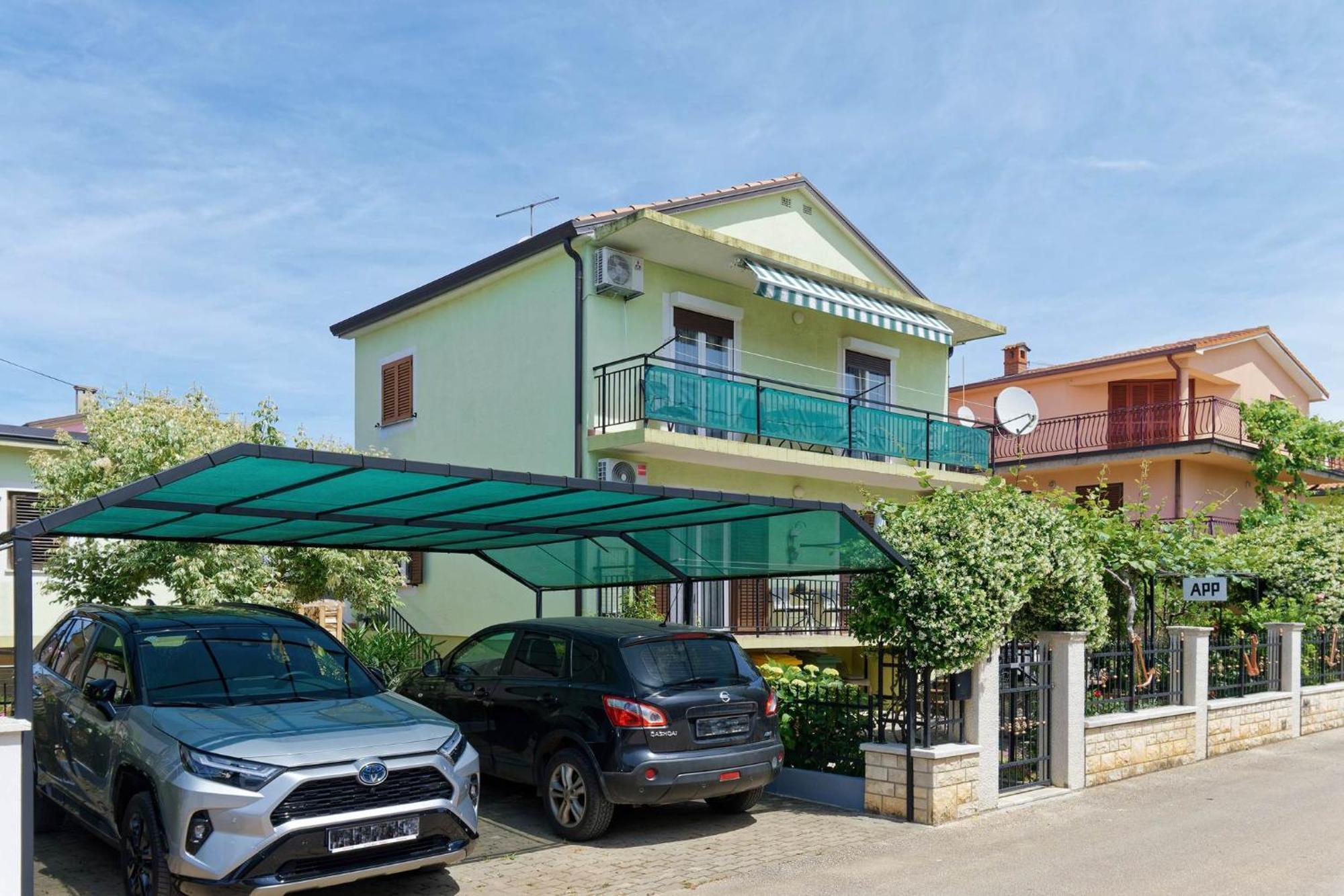 Apartments Grassi By Rent Istria Umago Exterior foto
