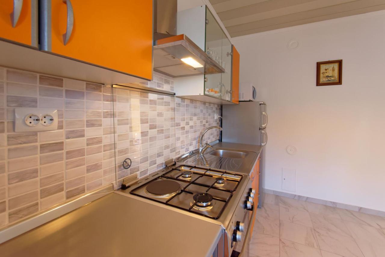 Apartments Grassi By Rent Istria Umago Exterior foto