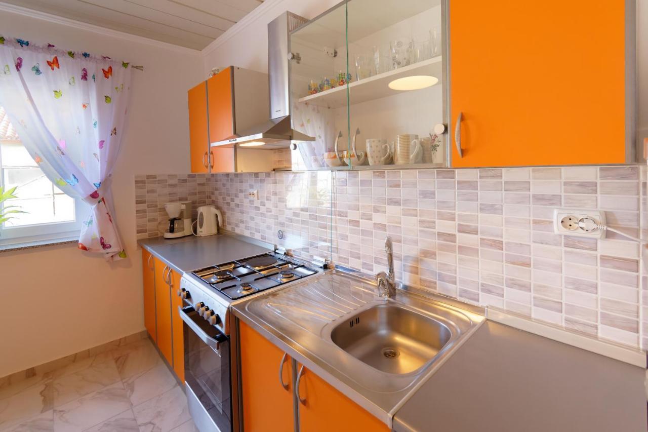 Apartments Grassi By Rent Istria Umago Exterior foto